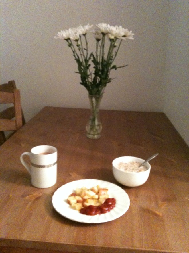The light made even solo breakfasts exciting, and the vintage dishes–-a gift from Marika's grandmother–- are the most beautiful things I've ever eaten from.